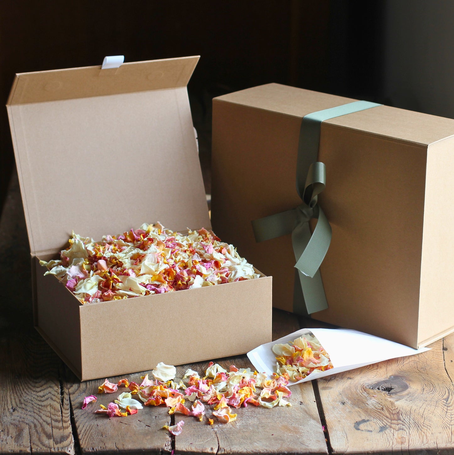Peach Pavlova - Dried Rose Petal Confetti